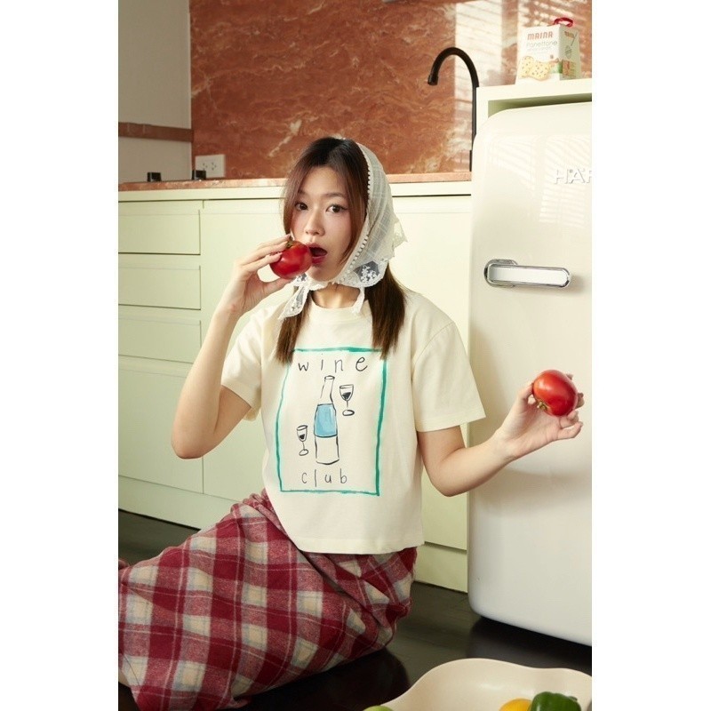 （จัดส่งตลอด 24 ชั่วโมง）Angle Official เสื้อครอบ Wine crop 🍾