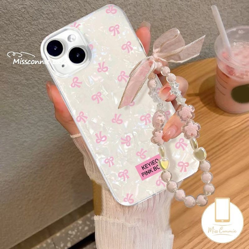 เคสโทรศัพท์มือถือ ลายดอกไม้ ประดับโบว์ สีชมพู โรแมนติก พร้อมสายคล้องมือ สําหรับ Redmi 13C 9A A2 10 12 9T A1 12C 10C 10A 9 9C Note 13 12 9 10s 11 8 10 11s Pro Max Mi 12 11 Lite Poco X6 X5 M3 ฝาครอบการ์ดเลเซอร์