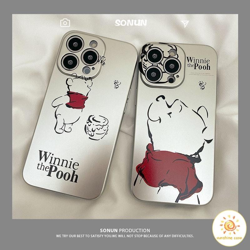 [ส่วนลด]เคสโทรศัพท์โลหะลายการ์ตูนวินนี่เดอะพูห์น่ารัก เคส ไอโฟน 11For iPhone12 13 14 15Pro MAX X XS XR XS 7 8Plus SE2020