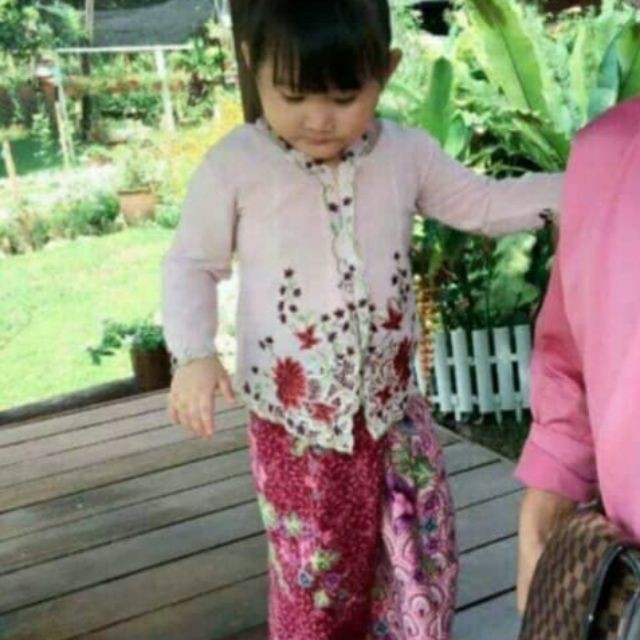 Kebaya Mrs. baby Children 3 Years Size 3