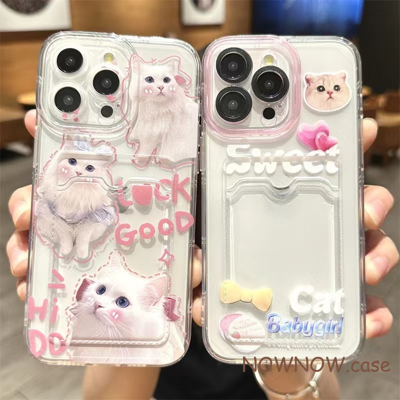การ์ตูนน่ารักและแมวขี้อายพร้อมภาพถ่ายกล้อง Lucky Sweetheart Girl ใส่ ID card เคสโทรศัพท์สําหรับ iPhone 16 15 14 PLUS 13 12 11 Pro Max X XR XS MAX 7 8 Plus ปกอ่อน