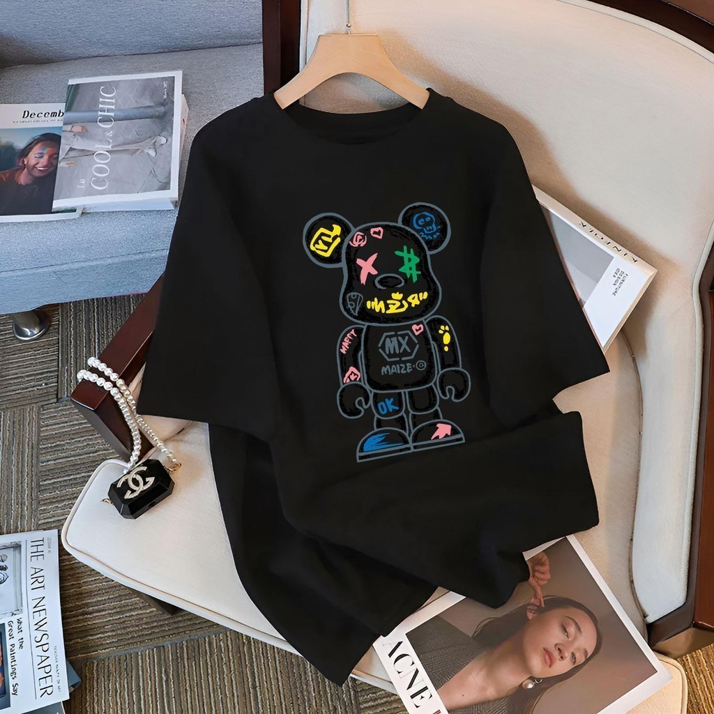 Basi🔥 เสื้อยืด oversize คอกลม พิมพ์ลายหมีน่ารักเท่ๆMXOK สตรีท
ผ้าคอตตอนแท้ไม่ยืดไม่ย้วย สไตล์เกาหลี Unisex ขาว ดำ