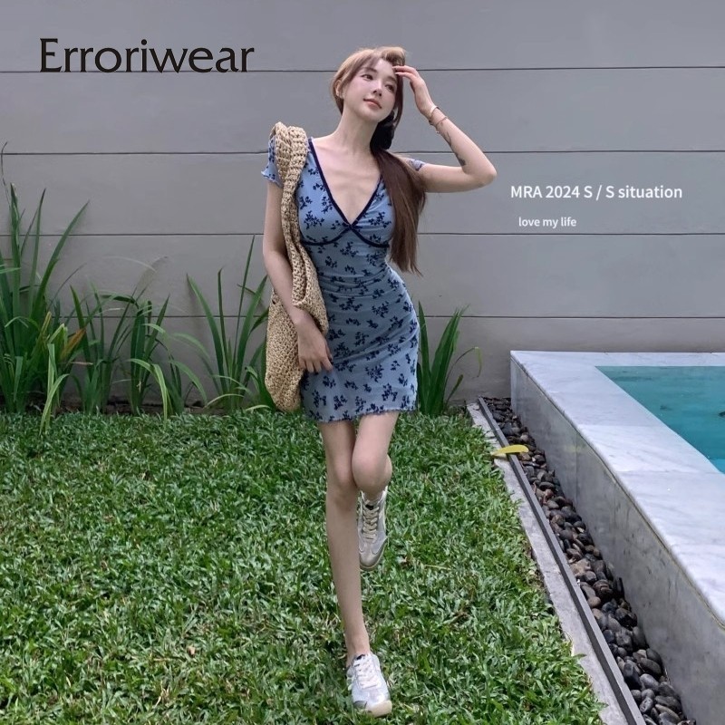Erroriwear ผู ้ หญิงมินิเดรส 2024 แฟชั ่ น V คอดอกไม ้ พิมพ ์ Causal Slim Fit ชุดเดรสแขนสั ้ น
