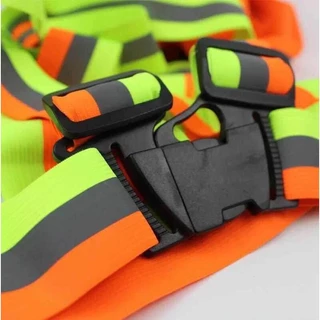 Reflective Belts เสื้อสะท้อนแสงกลางคืน แบบสายรัดปรับยืดหยุ่นสาย เสื้อกล้ามสำหรับวิ่งปั่นจักรยานจ๊อกกิ้ง