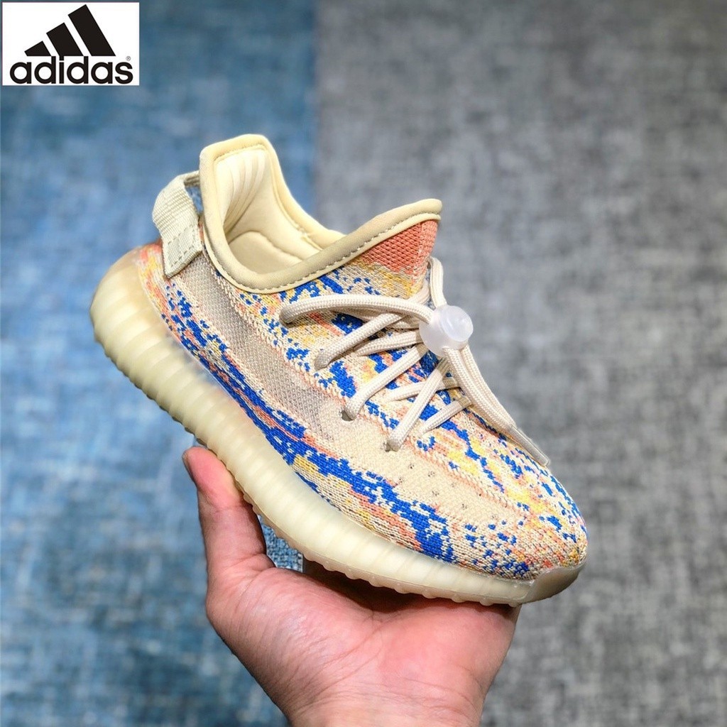 A _didas Yeezy Boost 350v2 2024