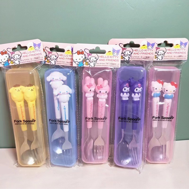 Sanrio ช ้ อนและส ้ อมชุดน ่ ารักการ ์ ตูน Kuromi Cinnamoroll Melody 304 สแตนเลสนักเรียนแบบพกพาช ้ อนส ้ อม
