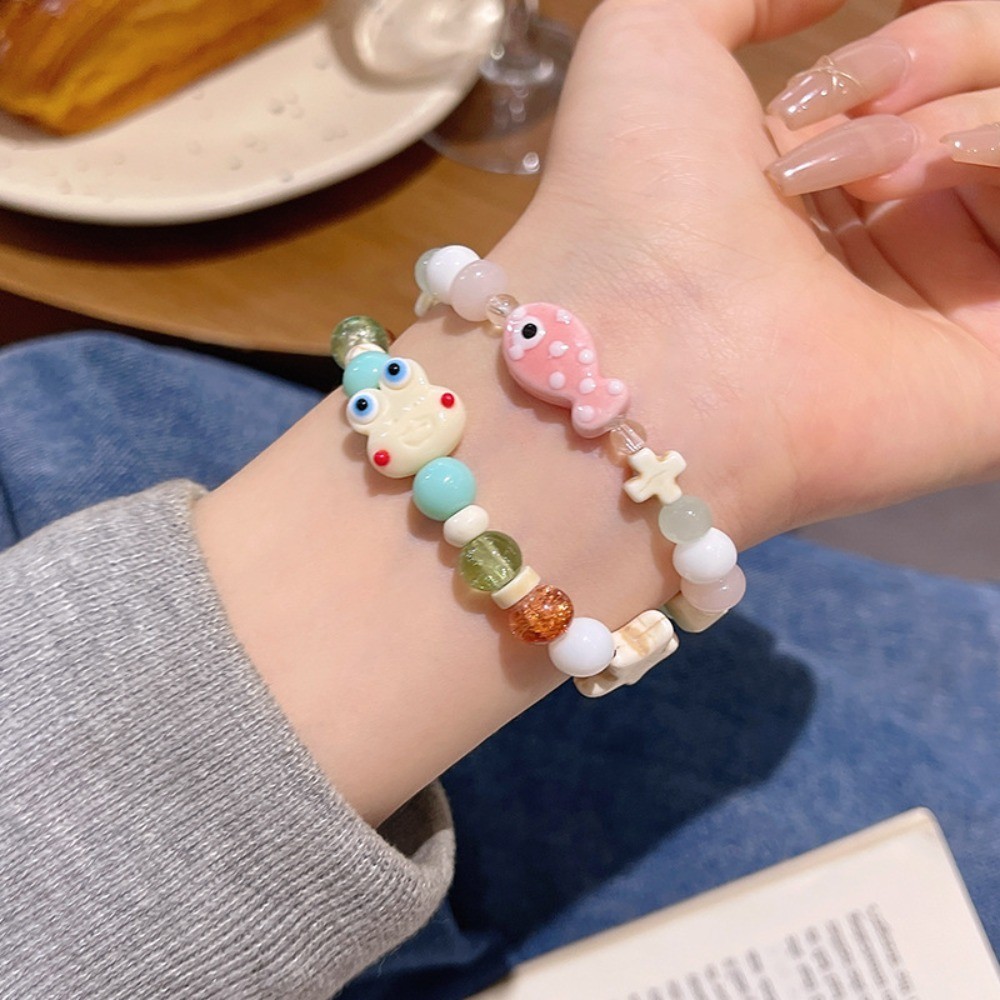 แฟชั ่ นเรซิ ่ นการ ์ ตูนปลากบสร ้ อยข ้ อมือลูกปัดสําหรับสาว