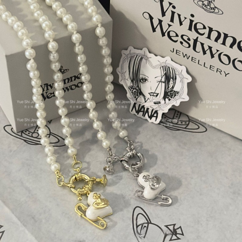 Love Pin Pearl Necklace for Women Simple and Versatile Beautiful and High-end Niche Design Retro Collarbone Chain