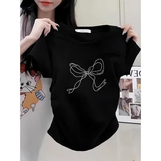 เสื้อครอปเอวลอยรัดรูปเสื้อแฟชั่นผู้หญิงวัยรุ่นสวยๆ เสื้อครอปเข้ารูป สไตล์เกาหลีเสื้อยืดผู้หญิง เสื้อยืดครอปเอวลอยทรงเข้า