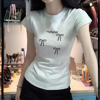 เสื้อยืดแขนสั้นผู้หญิงรุ่นใหม่พิมพ์ลายโบว์ น่ารัก และเซ็กซี่ สีเทา ไหล่หน้า ทรงสลิมฟิต