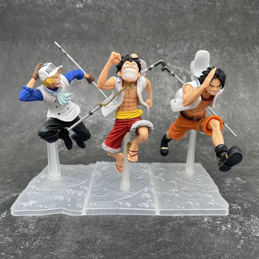 3 ชิ ้ น/set ONE PIECE Running Three Brothers Luffy Ace Sabo Anime Action Figure PVC Model Collection รูปปั ้ นของเล ่ นสําหรับของขวัญวันเกิดเดสก ์ ท ็ อปเครื ่ องประดับ