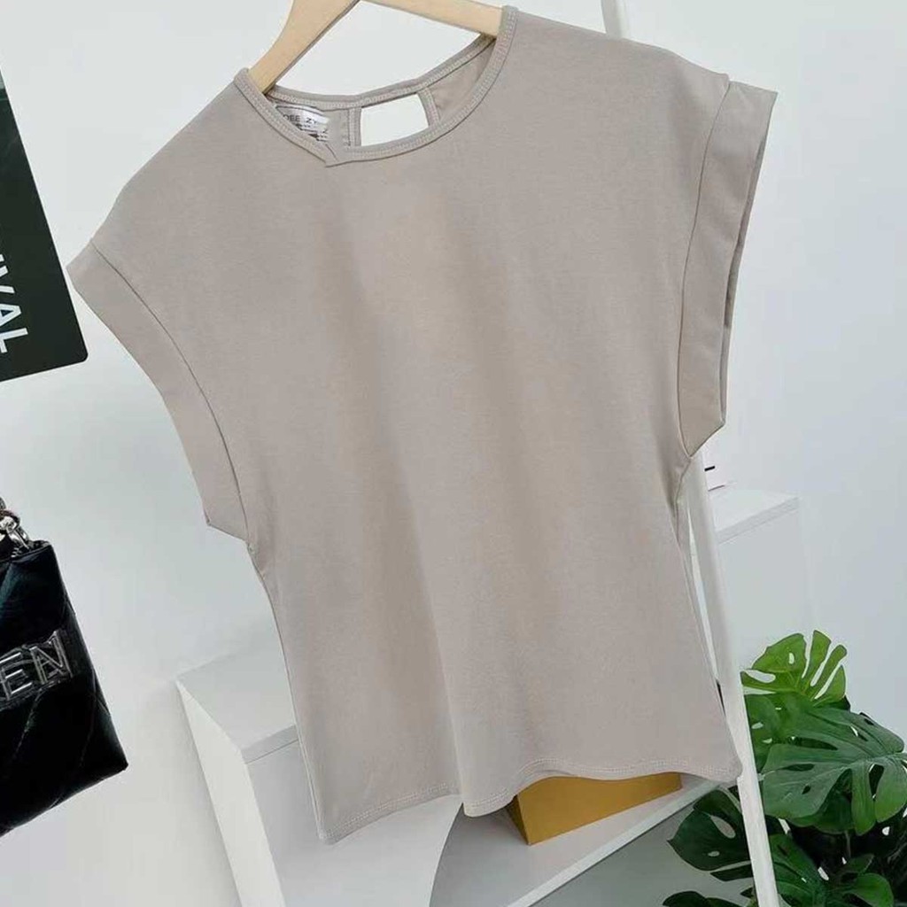 เสื้อยืดแขนล้ำ คอกลม ทรงสวย ผ้านุ่มหนากำลังดี ได้ทั้งลุคสบายๆ - รูปที่ 5