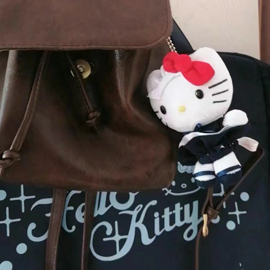 จี้คิตตี้กินชาแม่บ้าน สวัสดี คิตตี้ จี้นักเรียนกระเป๋านักเรียนตกแต่งตุ๊กตาน่ารัก
