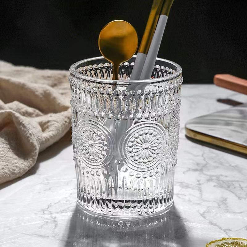 แก้ว แก้วน้ำดื่ม แบบหนา มีลาย  จับถนัดมือ ร่างกายขวดนูนที่สวยงาม ลายดอกไม้