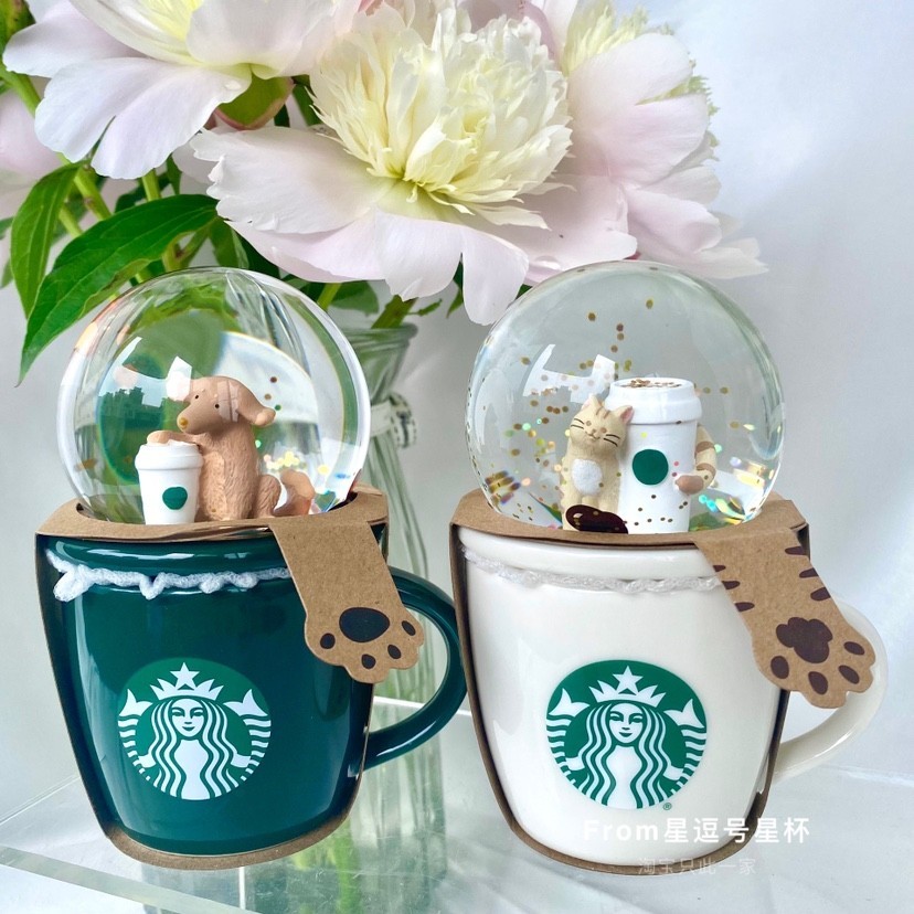 Starbucks 24 Lively Green Pet Crystal Ball Shape Cat Puppy Ball Ball Ballet Dream เครื่องประดับแก้วข