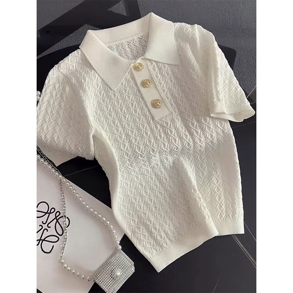 ผู้หญิงฝรั่งเศส High-End ผ้าไหมน้ําแข็งเสื้อโปโลบางสไตล์ประณีต Jacquard สุภาพสตรี Top Lapel ถักแขนสั้นเสื้อยืดสีขาวด้านบน [คลังสินค้าพร้อม]