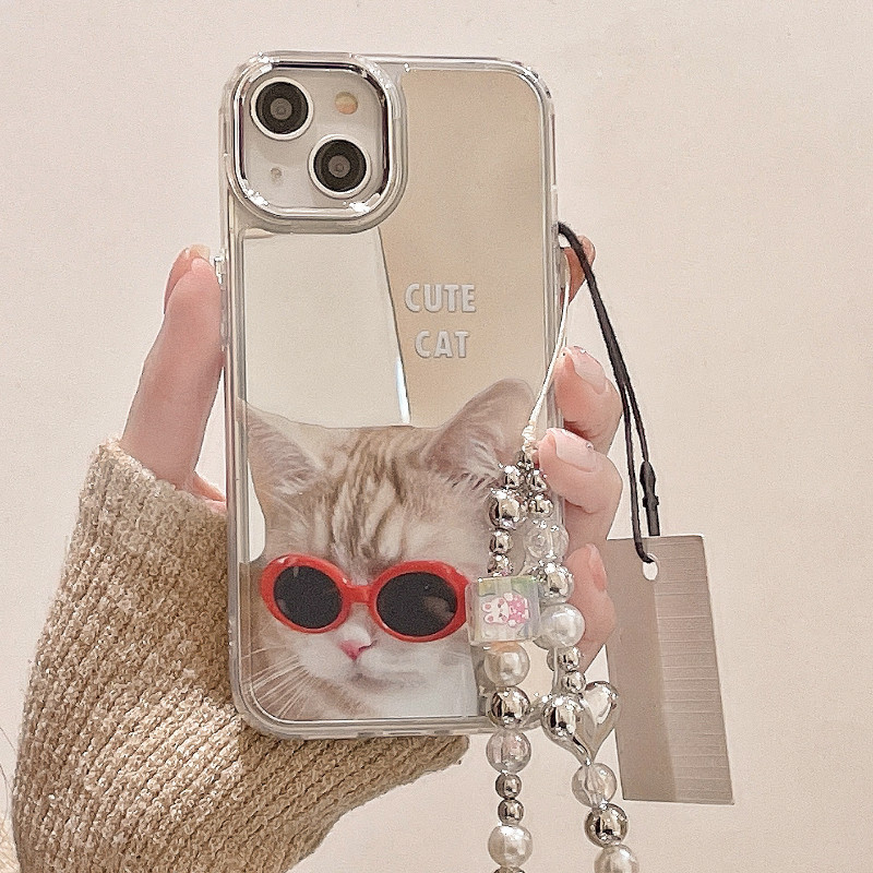 แว่นกันแดดกระจก สายรัดข้อมือแมว ใช้ได้กับ IPhone 15 14 13 12 11 Pro Max X XR Max 7 8 Plus กระจกแต่งหน้าเคสโทรศัพท์ Soft