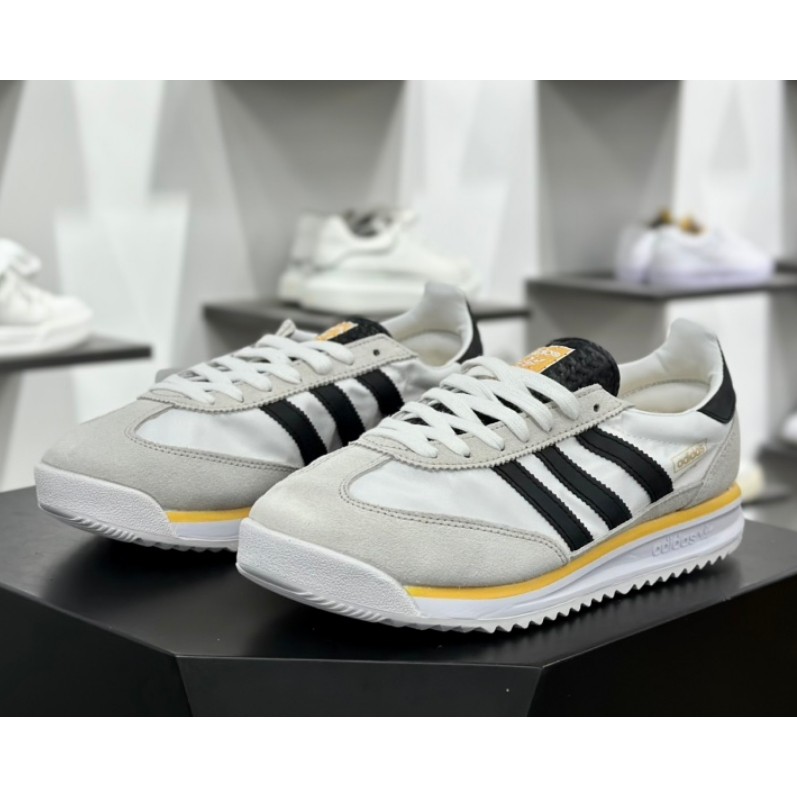 adidas Originals SL 72 RS White Black Spark รองเท้าลำลองผู้ชาย LifeStyle IH4823