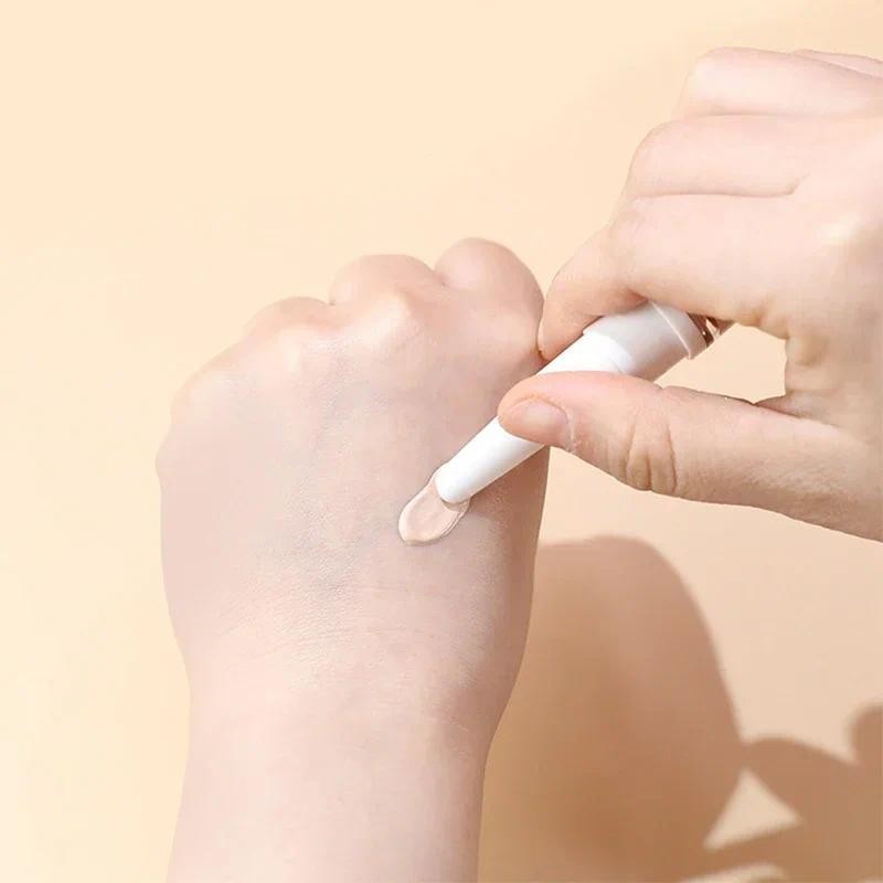 5/10/15ml Liquid Foundation Travel Bottle เครื ่ องสําอางครีมบํารุงรอบดวงตาขวดสูญญากาศแบบพกพา Mini Travel ขวดรีฟิล