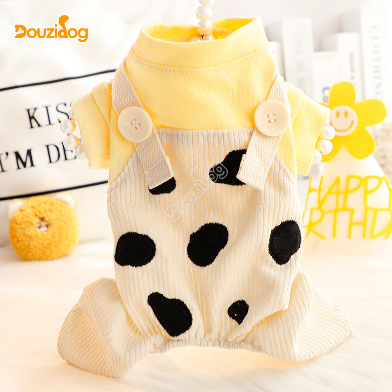 เสื้อผ้าสุนัขฤดูใบไม้ผลิฤดูใบไม้ร่วงเสื้อผ้าสี่ขาน่ารักชุดหลวมวัวปลอมสองชิ้นสุนัขขนาดเล็กตุ๊กตาเสื้อผ้า