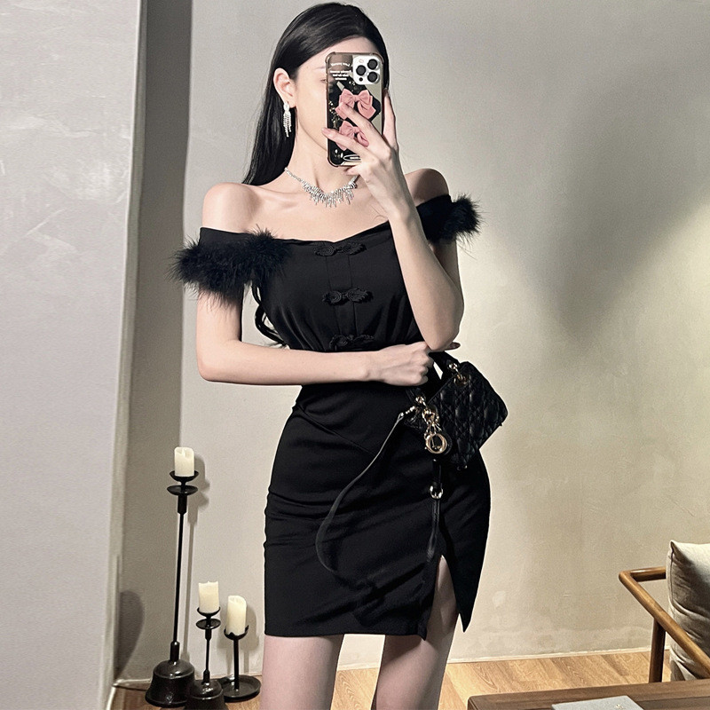 ติดตามรับ✔เดรสออกงาน เดรสเซ็กซี่✨ชุดเดรสไนท์คลับ✨ชุดการแสดง✈WDS17002023เซ็กซี่ One-Line คอสลิง Slimm