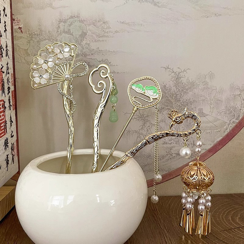 สไตล ์ จีนใหม ่ Hairpins สไตล ์ โบราณ Hanfu Horse Face กระโปรงอุปกรณ ์ เสริมผู ้ หญิงใหม ่ High-end Hairpins Hairpins