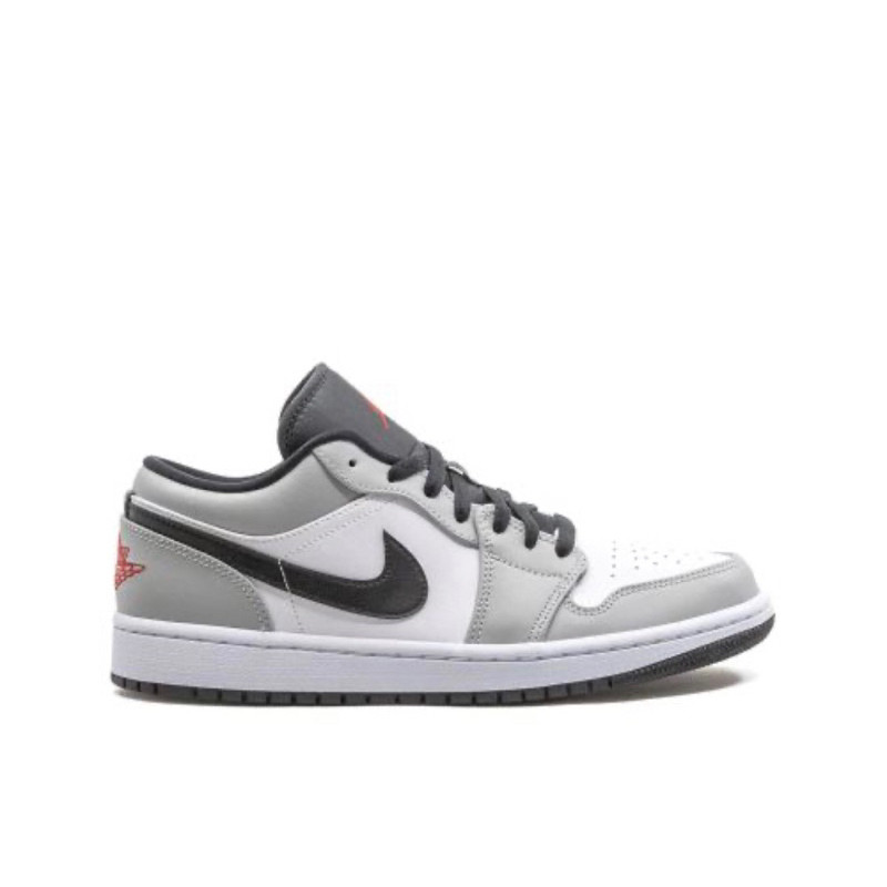 รองเท้าผ้าใบ Nike Air Jordan 1 Low สีเทา (ขนาด 36-45) สีเทา