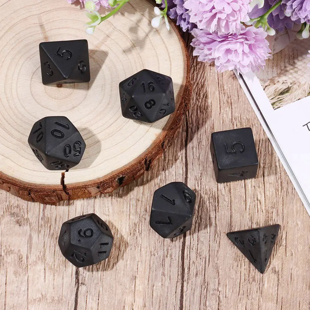 7Pcs/Set Polyhedral Black Dice Set For TRPG DND Game Dice Set Accessories Leisure Entertainment Dice