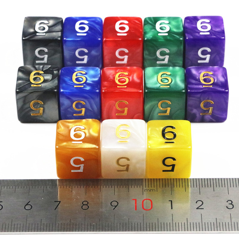 10 ชิ้น Polyhedral D6 ลูกเต๋าสําหรับ DND 6 ด้านสีเดสก์ท็อปเกม RPG อุปกรณ์เสริม
