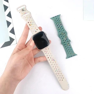 สายซิลิโคนเดิม Band Correa Breathable สําหรับ Apple Watch 44/45/40 มม.41 มม.38 42 มม.Iwatch series 9 8 SE 7 6 Ultra 2 49 มม.