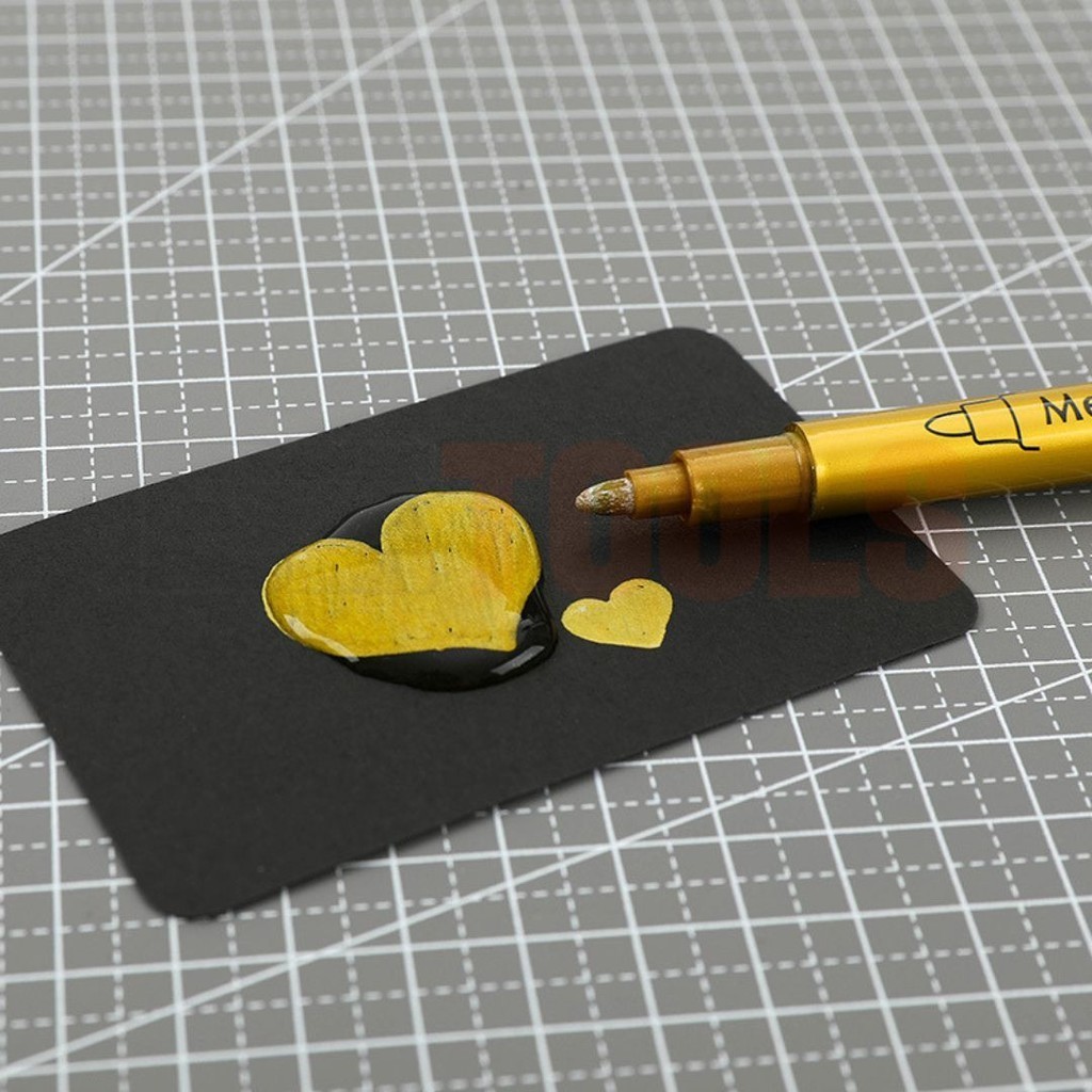 [พร้อมส่งในไทย] ปากกามาร์กเกอร์ เมทัลลิค รุ่น550 หัว 1.5-3มม สีทอง 🟡 สีเงิน ⚪️ ปากกาลงยันต์ เขียนได้บน กระดาษ ผ้า ไม้ - รูปที่ 4