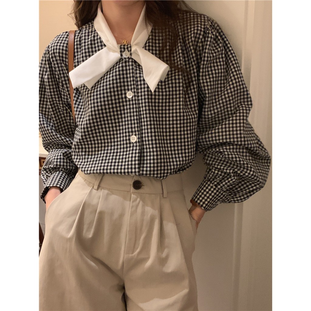 ใหม่ !!🔥HHB3019 เสื้อเชิ้ตลายสก๊อตแขนยาวคอปกผู้หญิง แต่งโบว์ที่คอน่ารักๆ เสื้อผ้าผู้หญิงแฟชั่นสไตล์ย