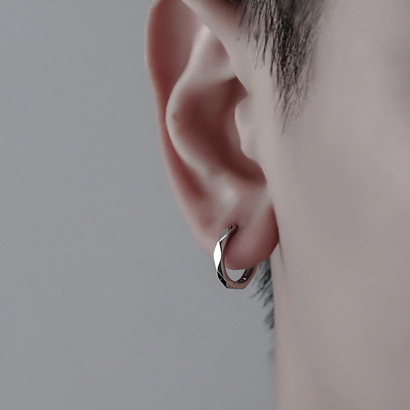 เพชร Faceted ต่างหูผู้ชายผู้หญิงสไตล์ใหม่ All-Match High-End เงินเครื่องประดับหู