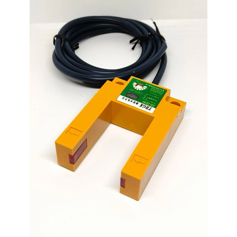 ใหม่ พร้อมส่ง สวิตช์โฟโตอิเล็กทริก E3S-GS3E4 E3S-GS30E4  จากไทยส่งของทุกวัน