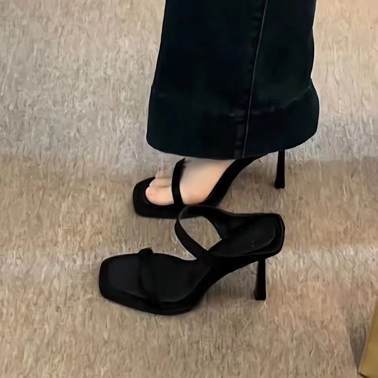 Square Toe Stiletto รองเท ้ าส ้ นสูงผู ้ หญิง Slip-On