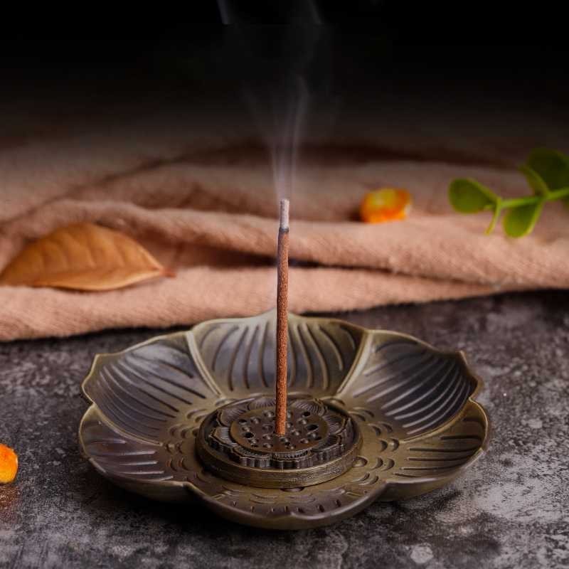 XIJIANG Plum Petal Incense Holder 9 Holes Zinc Alloy - XJ-9B - AH