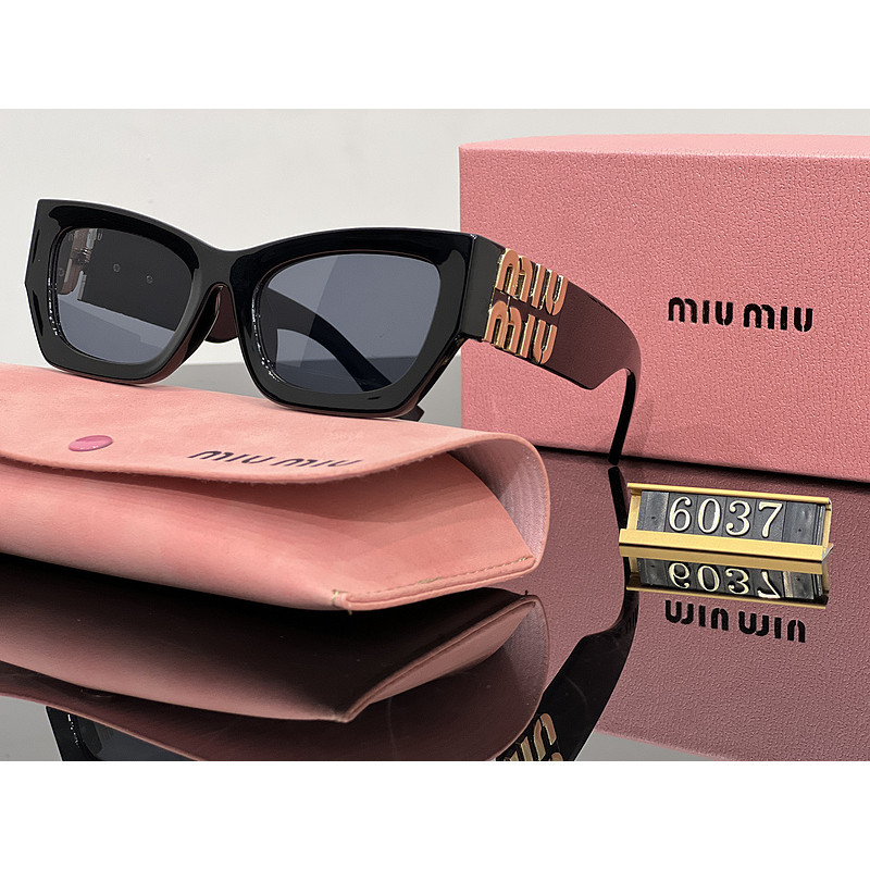 ใหม่แฟชั่นผู้ชายผู้หญิงแว่นตากันแดด uv400 UV ทน Vintage Cat Eye แว่นตากันแดดผีเสื้อกรอบ INS แฟชั่นสบายๆ MIU รูปหลายเหลี่ยม 2024