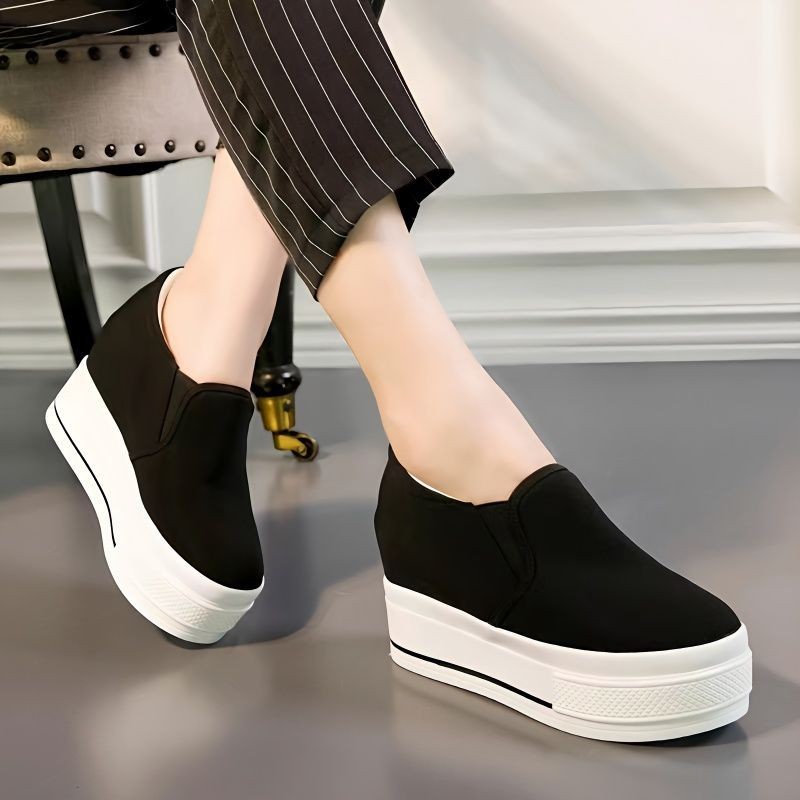 รองเท้าผ้าใบเพิ่มความสูงด้านในหนาสไตล์ใหม่ One-Pedal Lazy Shoes Cover Foot ด้านในเพิ่มความสูงขายร้อน