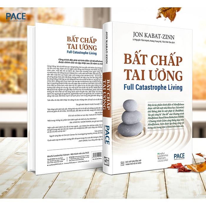หนังสือ - Full Catstrophe Living - Jon Kabat- Zinn (Pace Books)