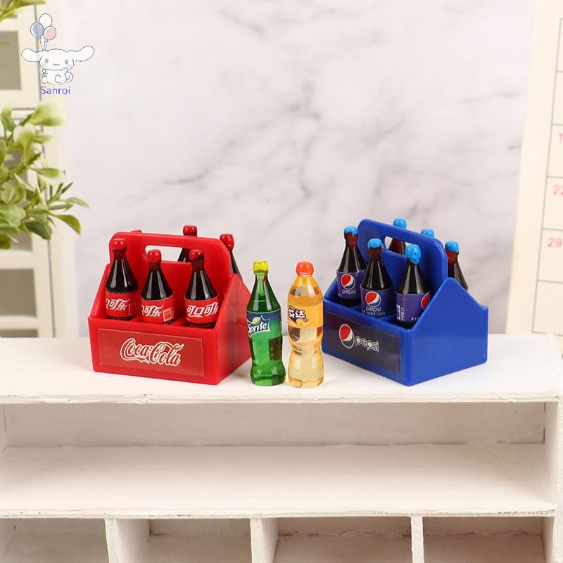 [San] 1 ชุด Dollhouse Miniature อาหาร Mini Cola Soda Sprite ขวด Modle ห้องครัวบ้านตุ๊กตาอุปกรณ์เสริม