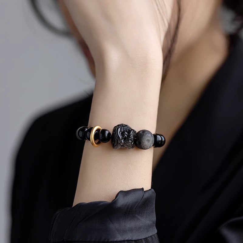 Retro แฟชั่นผู้ชาย Obsidian ความมั่งคั่ง Awakening Lion Transfer ลูกปัดทอมือสร้อยข้อมือลูกปัด