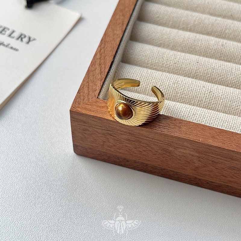 แหวนหินตาเสือวินเทจ Maillard ดีไซน์เฉพาะตัว อุปกรณ์เปิดสําหรับผู้ชายและผู้หญิงระดับไฮเอนด์และอินเทรนด์ - รูปที่ 6