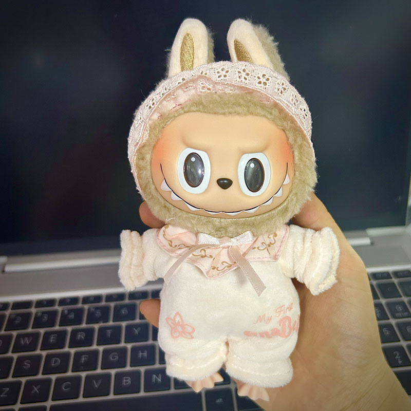 Labubu V3/V2/V1 ตุ๊กตาเสื้อผ้าแฟชั่นเสื้อผ้าตุ๊กตาการจับคู่สี 17ซม ตุ๊กตาอุปกรณ์เสริมน่ารักตกแต่งผ้าเล็กๆ - รูปที่ 7