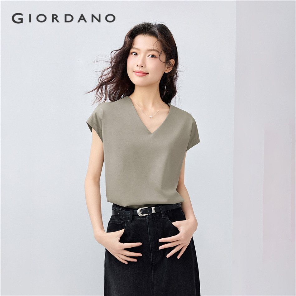 GIORDANO WOMEN 100% Cotton v-neck short sleeve tee 13325217