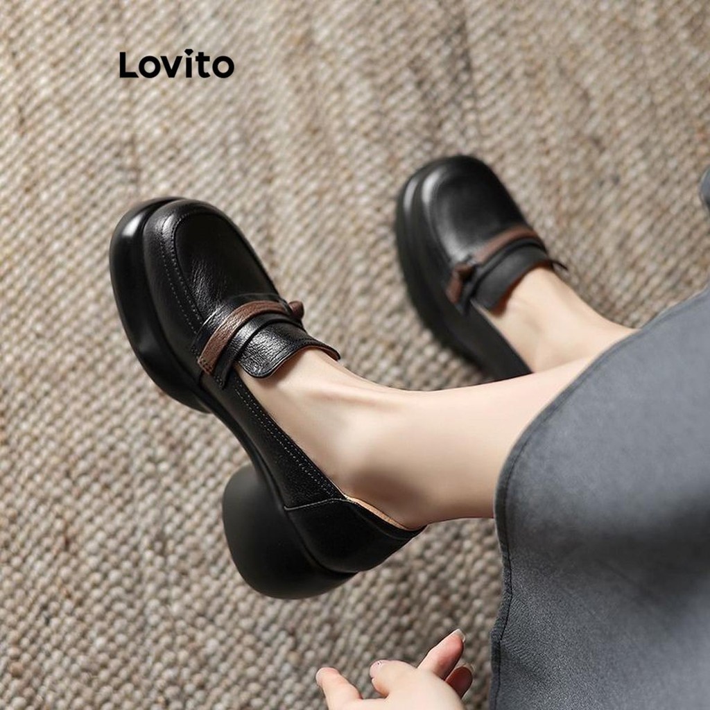 Lovito รองเท้าส้นสูงหัวกลมพื้นหนาสีพื้นหรูหราสําหรับผู้หญิง  LFA66318