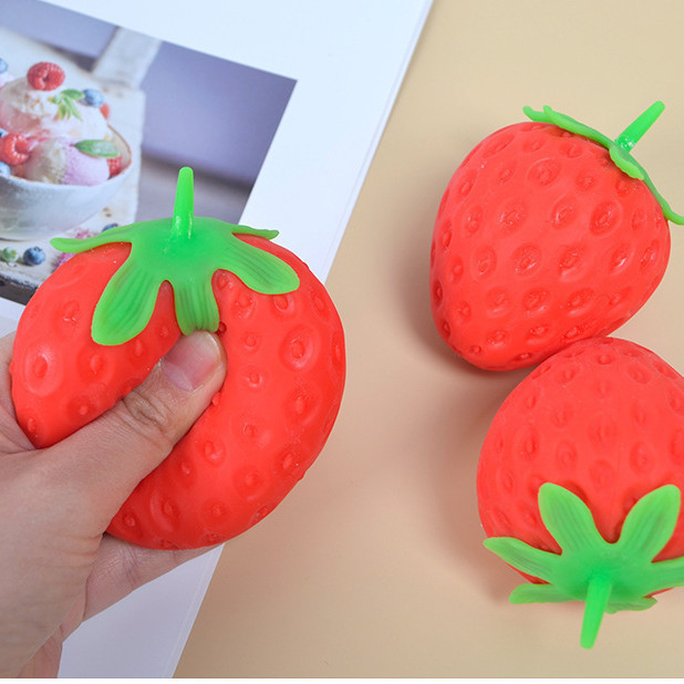 สเตอเบอรี่ สกุชชี่ สกุชชี่สตรอเบอร์รี่ ของเล่น ยืดได้บีบได้หดได้ สตรอเบอร์รี่บีบ เล่นคลายเครียด บีบมือเสริมพัฒนาการ