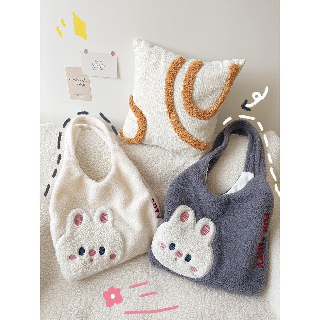 【พร้อมส่ง】Sky Bag Fashionกระเป๋าผู้หญิง กระเป๋าสะพายข้างกระเป๋าสไตล์เกาหลี