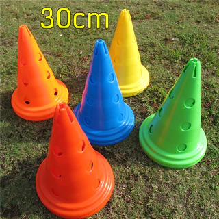กรวยฝึกซ้อม กรวยซ้อมกีฬา 5PCS 30ซม ฝึกความว่องไว มีรู ทนทาน อุปกรณ์การฝึกอบรม กรวยซ้อมวิ่ง