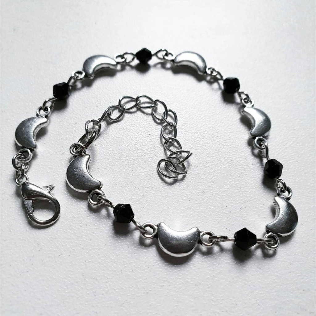 ใหม ่ โบราณเงิน Gothic Crescent Moon สร ้ อยข ้ อมือคริสตัลแก ้ วสีดํา
