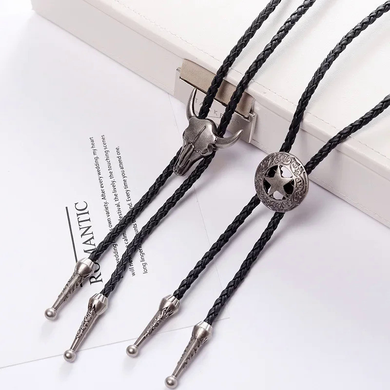 ปรับbull Headห้าดาวคาวบอยตะวันตกBolo Tie Rodeoเต้นรําเนคไทFauxหนังจี้สร้อยคอ